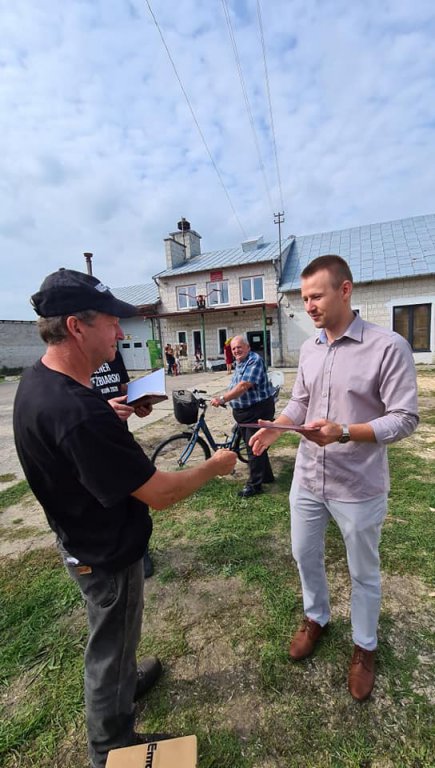 Zakończenie pleneru rzeźbiarskiego w Rzekuniu [05.09.2020] - zdjęcie #16 - eOstroleka.pl