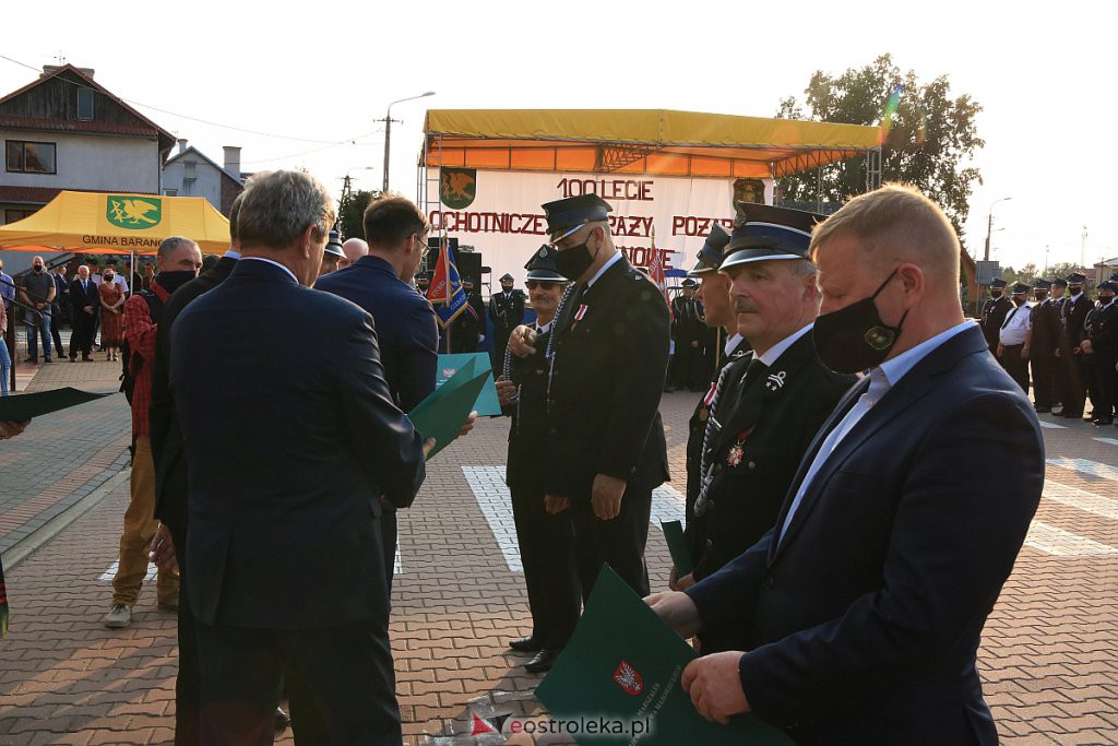 100. urodziny OSP w Baranowie. Odznaczenia, prezenty i koncert gwiazdy disco polo [12.09.2020] - zdjęcie #114 - eOstroleka.pl