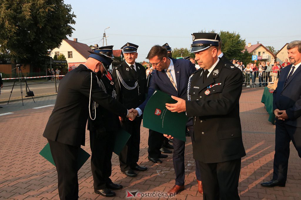100. urodziny OSP w Baranowie. Odznaczenia, prezenty i koncert gwiazdy disco polo [12.09.2020] - zdjęcie #106 - eOstroleka.pl
