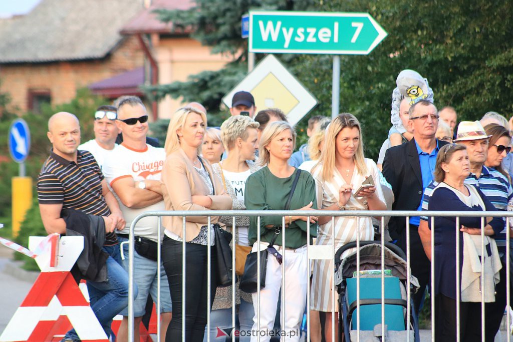 100. urodziny OSP w Baranowie. Odznaczenia, prezenty i koncert gwiazdy disco polo [12.09.2020] - zdjęcie #43 - eOstroleka.pl