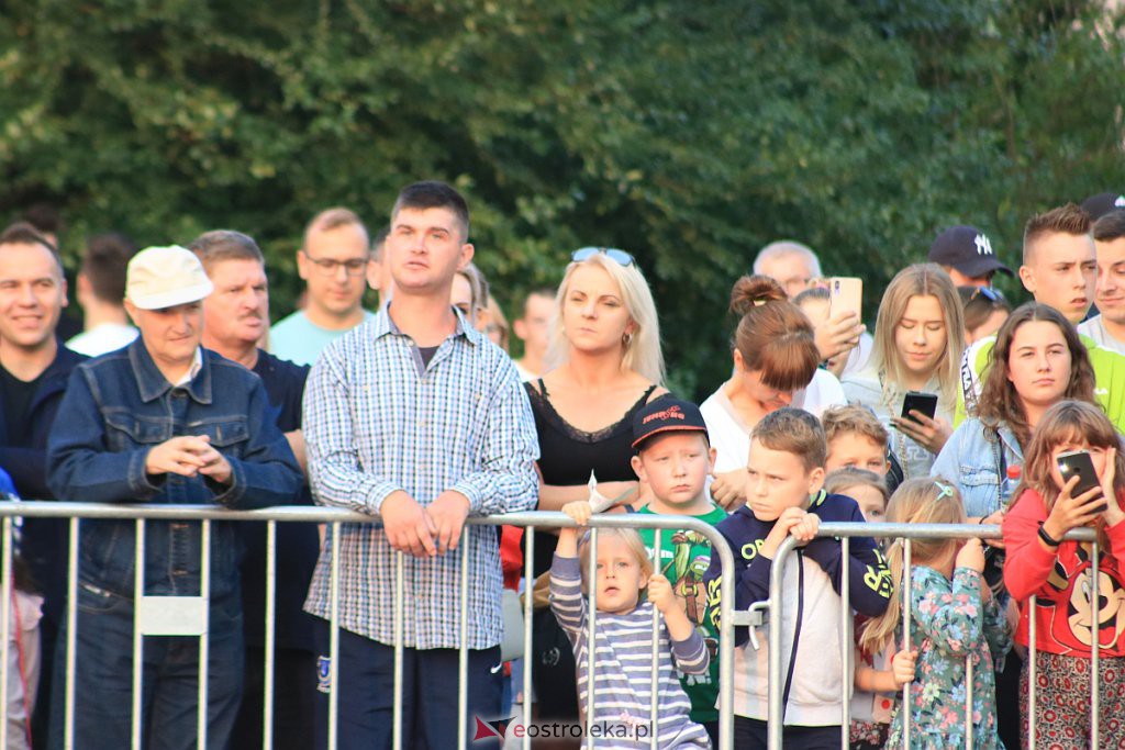 100. urodziny OSP w Baranowie. Odznaczenia, prezenty i koncert gwiazdy disco polo [12.09.2020] - zdjęcie #41 - eOstroleka.pl