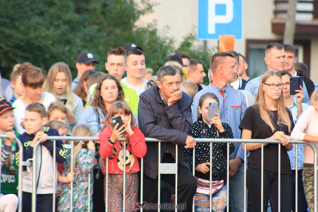 100. urodziny OSP w Baranowie. Odznaczenia, prezenty i koncert gwiazdy disco polo [12.09.2020] - zdjęcie #40 - eOstroleka.pl