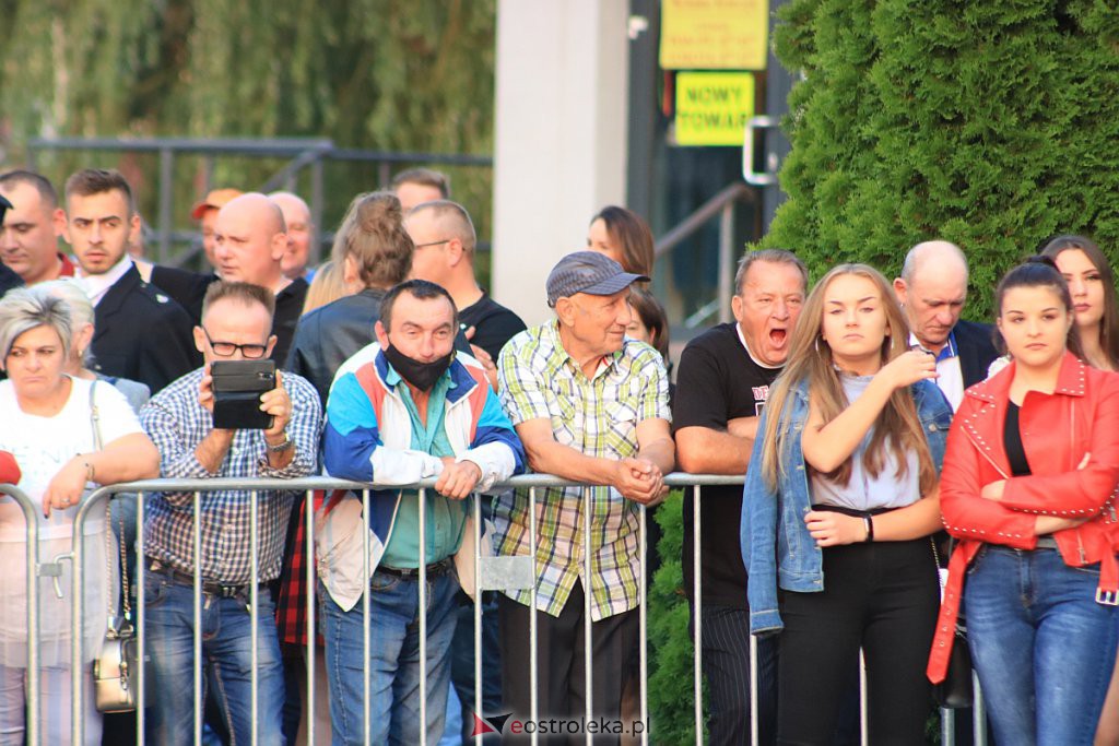 100. urodziny OSP w Baranowie. Odznaczenia, prezenty i koncert gwiazdy disco polo [12.09.2020] - zdjęcie #34 - eOstroleka.pl
