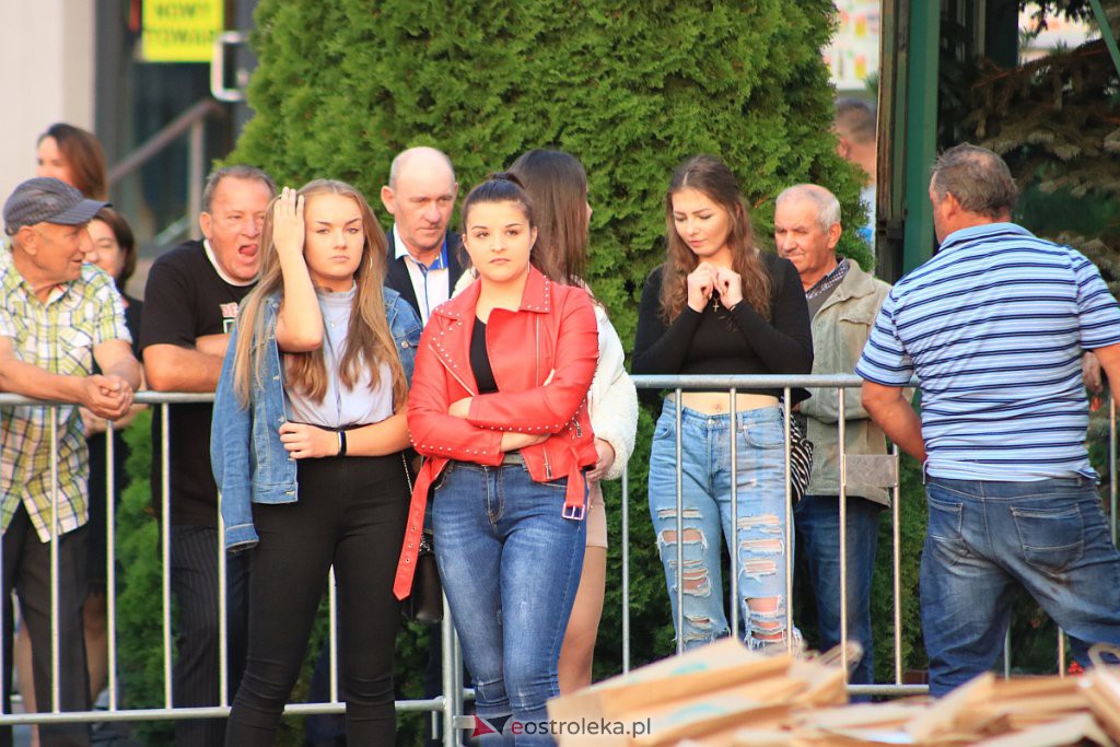 100. urodziny OSP w Baranowie. Odznaczenia, prezenty i koncert gwiazdy disco polo [12.09.2020] - zdjęcie #33 - eOstroleka.pl