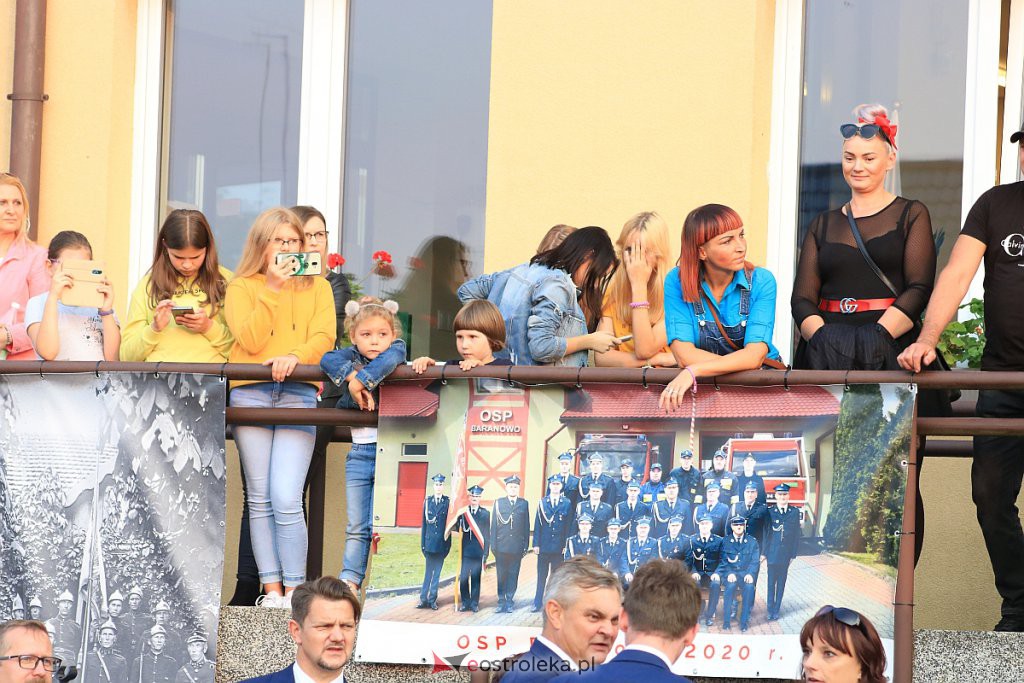 100. urodziny OSP w Baranowie. Odznaczenia, prezenty i koncert gwiazdy disco polo [12.09.2020] - zdjęcie #18 - eOstroleka.pl