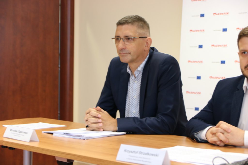 Konferencja prasowa o podziale Mazowsza i likwidacji dyspozytorni karetek Meditrans Ostrołęka  [16.09.2020] - zdjęcie #9 - eOstroleka.pl