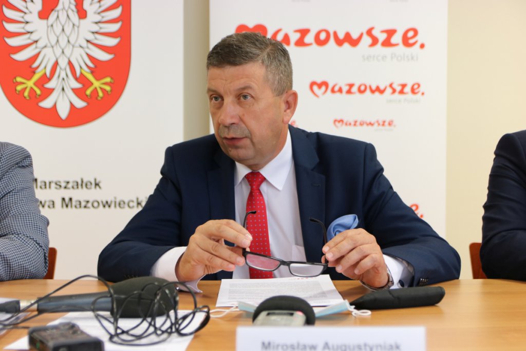 Konferencja prasowa o podziale Mazowsza i likwidacji dyspozytorni karetek Meditrans Ostrołęka  [16.09.2020] - zdjęcie #15 - eOstroleka.pl