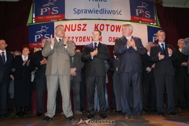 Konwencja Prawa i Sprawiedliwości w Ostrołęce (07.11.2010) - zdjęcie #33 - eOstroleka.pl