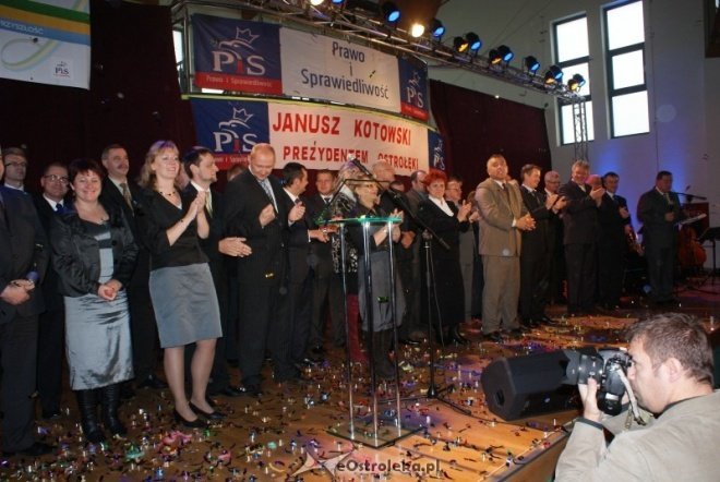 Konwencja Prawa i Sprawiedliwości w Ostrołęce (07.11.2010) - zdjęcie #5 - eOstroleka.pl