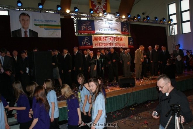 Konwencja Prawa i Sprawiedliwości w Ostrołęce (07.11.2010) - zdjęcie #1 - eOstroleka.pl