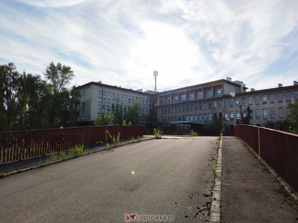 Budynek starego szpitala w Ostrołęce [16.09.2020] - zdjęcie #7 - eOstroleka.pl