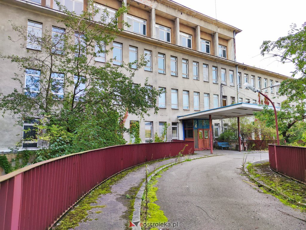 Budynek starego szpitala w Ostrołęce [16.09.2020] - zdjęcie #12 - eOstroleka.pl