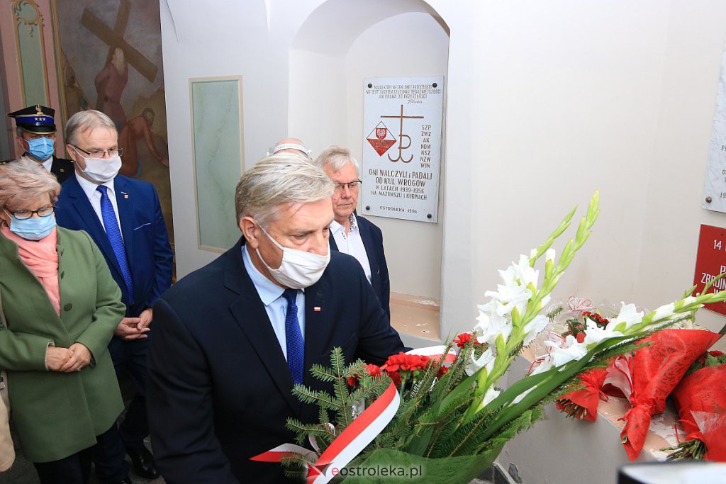 Ostrołęczanie w hołdzie Sybirakom i ofiarom sowieckiej agresji na Polskę [17.09.2020A] - zdjęcie #12 - eOstroleka.pl