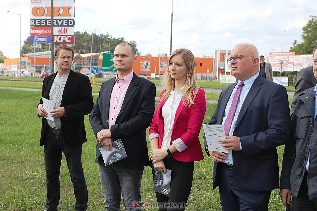 Inauguracja muralu historycznego [20.09.2020] - zdjęcie #28 - eOstroleka.pl