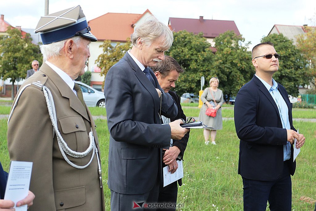 Inauguracja muralu historycznego [20.09.2020] - zdjęcie #18 - eOstroleka.pl