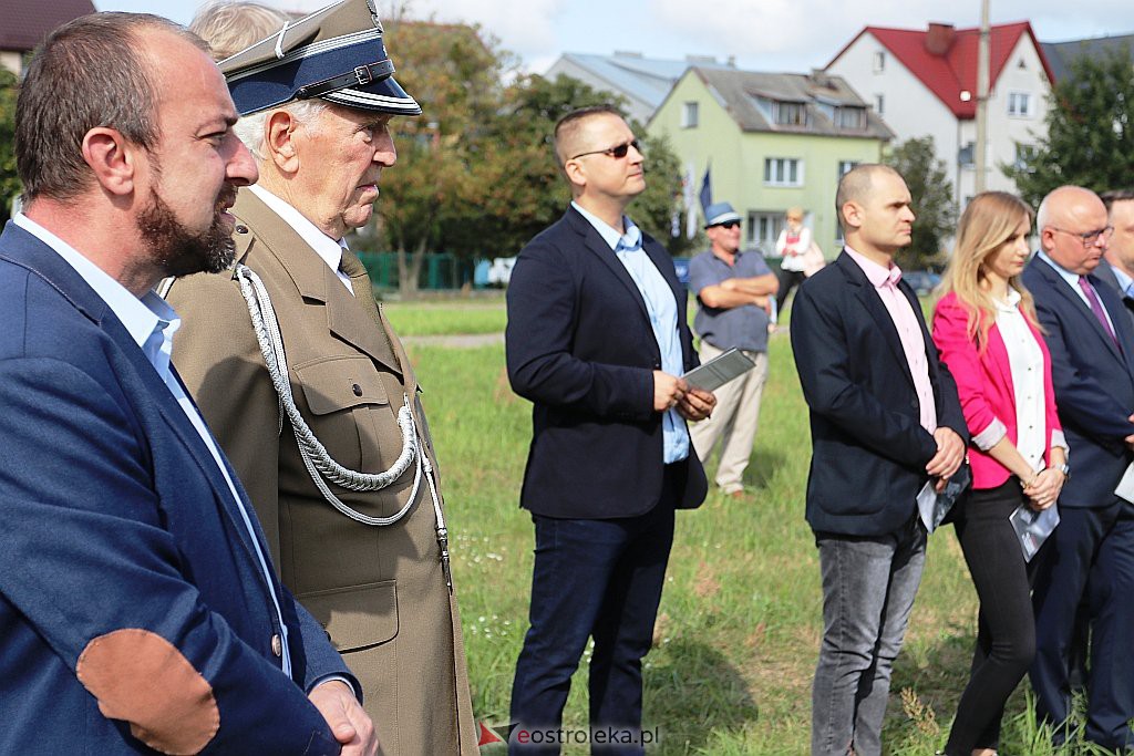 Inauguracja muralu historycznego [20.09.2020] - zdjęcie #16 - eOstroleka.pl