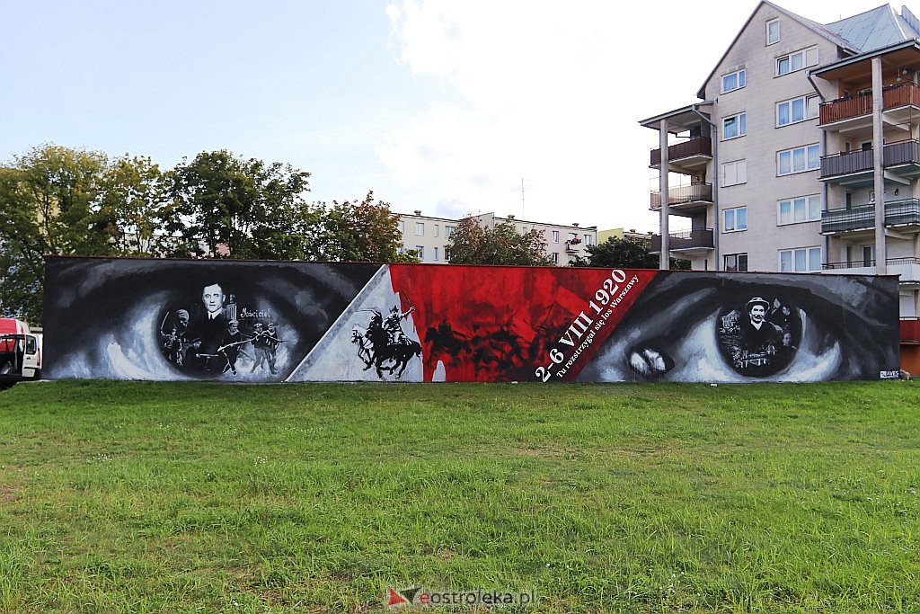 Inauguracja muralu historycznego [20.09.2020] - zdjęcie #9 - eOstroleka.pl