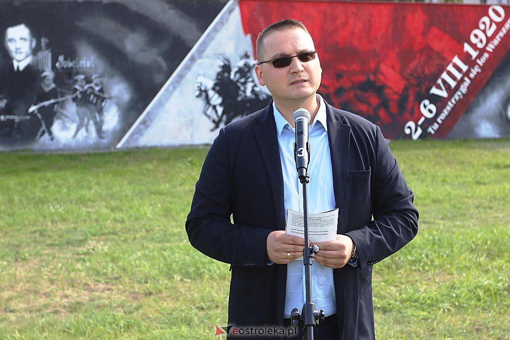 Inauguracja muralu historycznego [20.09.2020] - zdjęcie #4 - eOstroleka.pl