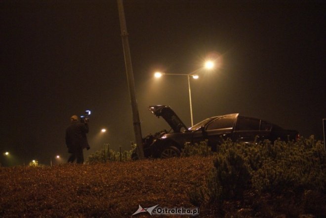 Wypadek na Rondzie Jana Radomskiego w Ostrołęce (08.11.2010) - zdjęcie #6 - eOstroleka.pl