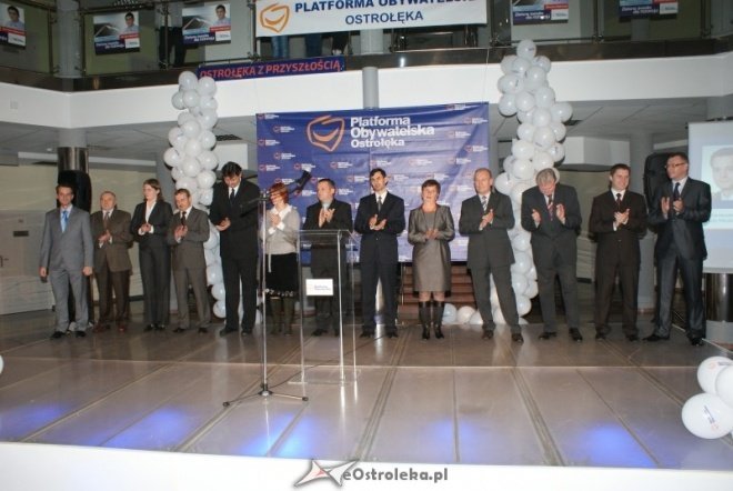Konwencja wyborcza Platformy Obywatelskiej (08.11.2010) - zdjęcie #57 - eOstroleka.pl