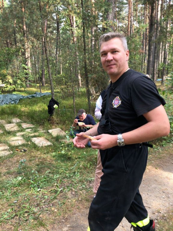 Zajrzeli pod powierzchnię cmentarza z czasów Wielkiej Wojny [30.09.2020] - zdjęcie #41 - eOstroleka.pl