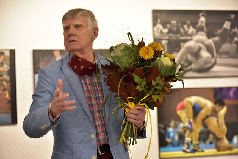 XII OFF wystartował. Tematem tegorocznego festiwalu jest fotografia sportowa [01.10.2020] - zdjęcie #3 - eOstroleka.pl