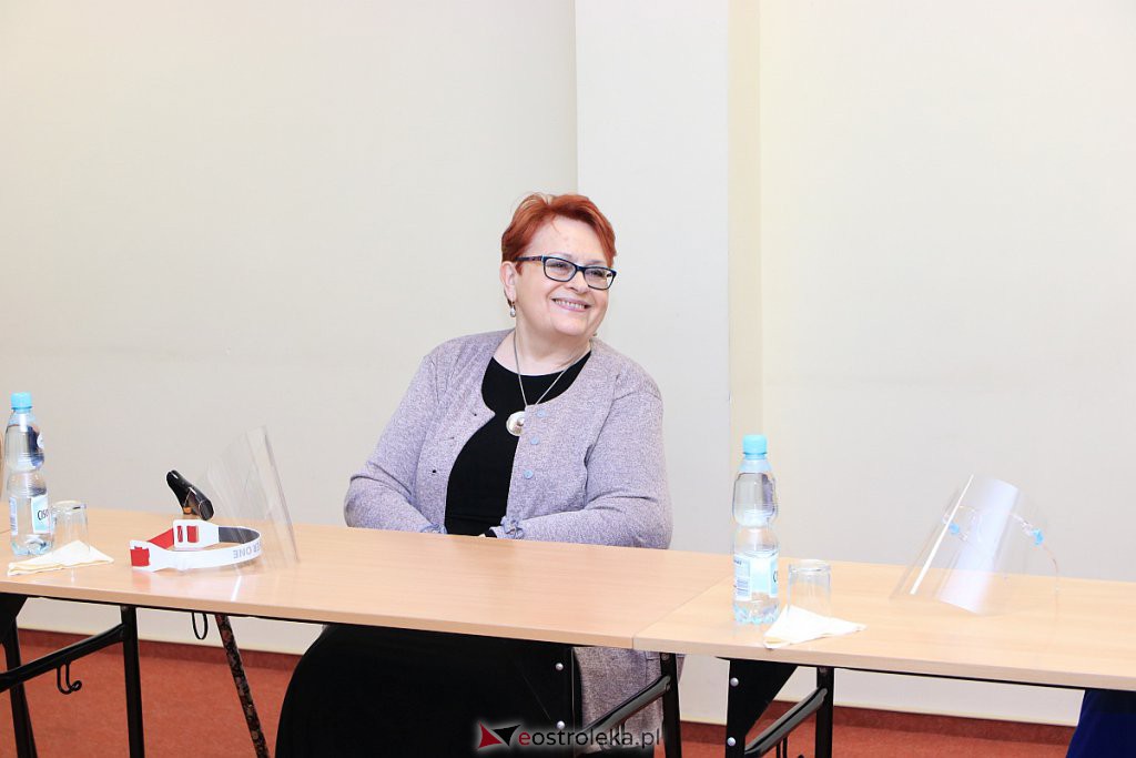 Uroczyste posiedzenie Senatu Wyższej Szkoły Administracji Publicznej w Ostrołęce [02.10.2020] - zdjęcie #15 - eOstroleka.pl