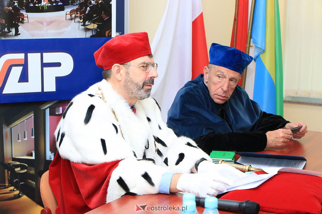 Uroczyste posiedzenie Senatu Wyższej Szkoły Administracji Publicznej w Ostrołęce [02.10.2020] - zdjęcie #2 - eOstroleka.pl
