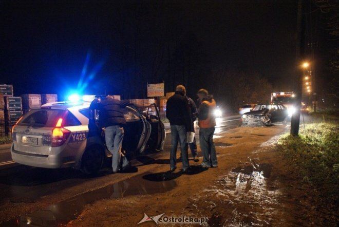 Wypadek na ul. Stacha Konwy (10.11.2010) - zdjęcie #7 - eOstroleka.pl