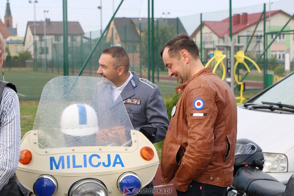 IX Rzekuńskie Spotkania Fanów Starej Motoryzacji [04.10.2020] - zdjęcie #73 - eOstroleka.pl