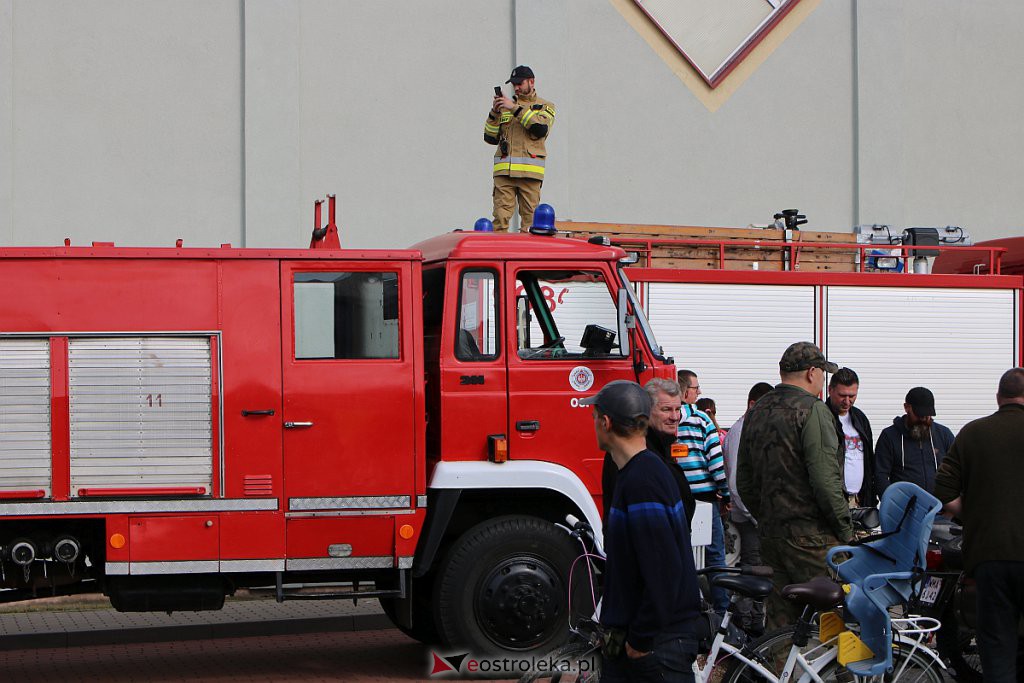 IX Rzekuńskie Spotkania Fanów Starej Motoryzacji [04.10.2020] - zdjęcie #43 - eOstroleka.pl