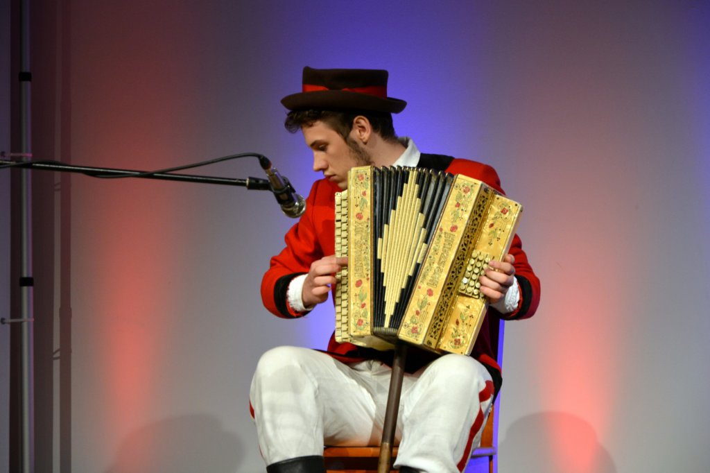 XXIV Regionalny Przegląd Harmonistów Ludowych „Kurpiowskie Granie” - zdjęcie #46 - eOstroleka.pl