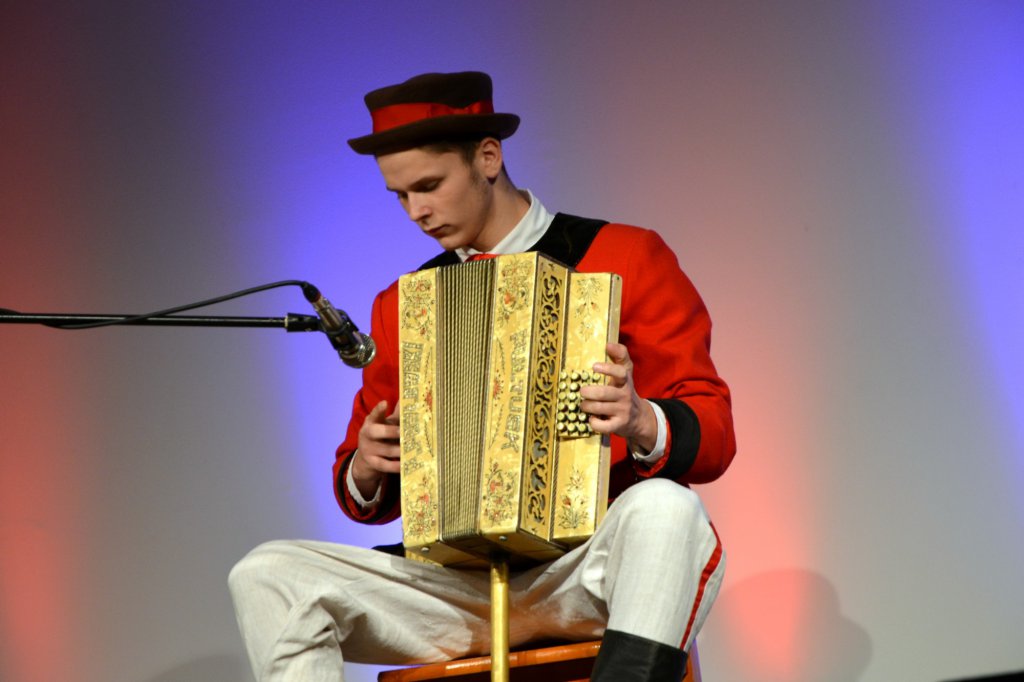 XXIV Regionalny Przegląd Harmonistów Ludowych „Kurpiowskie Granie” - zdjęcie #40 - eOstroleka.pl