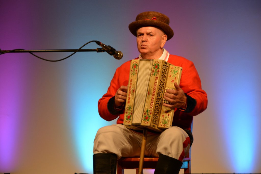 XXIV Regionalny Przegląd Harmonistów Ludowych „Kurpiowskie Granie” - zdjęcie #37 - eOstroleka.pl