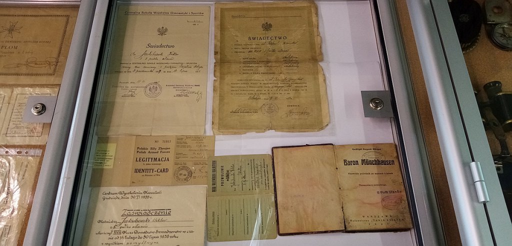 Kolejna odsłona Kolekcjonerskiej Giełdy Różności za nami [13.10.2020] - zdjęcie #12 - eOstroleka.pl