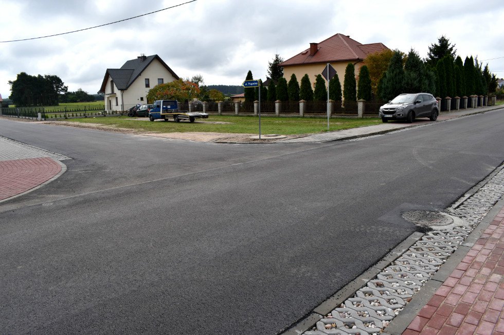 Przebudowa dwóch ulic w Lipnikach zakończona - zdjęcie #18 - eOstroleka.pl