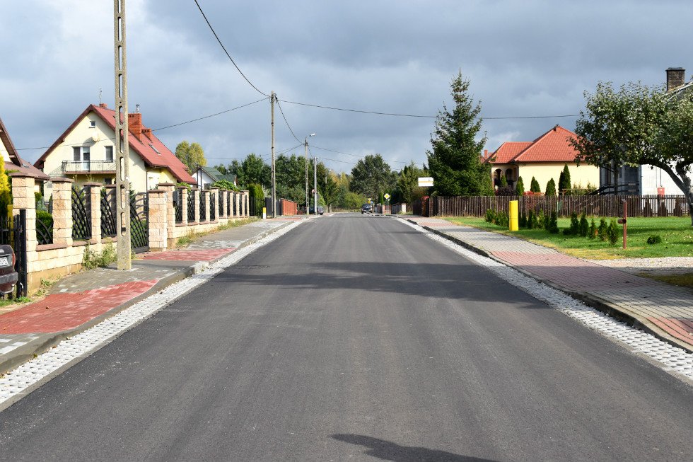 Przebudowa dwóch ulic w Lipnikach zakończona - zdjęcie #24 - eOstroleka.pl