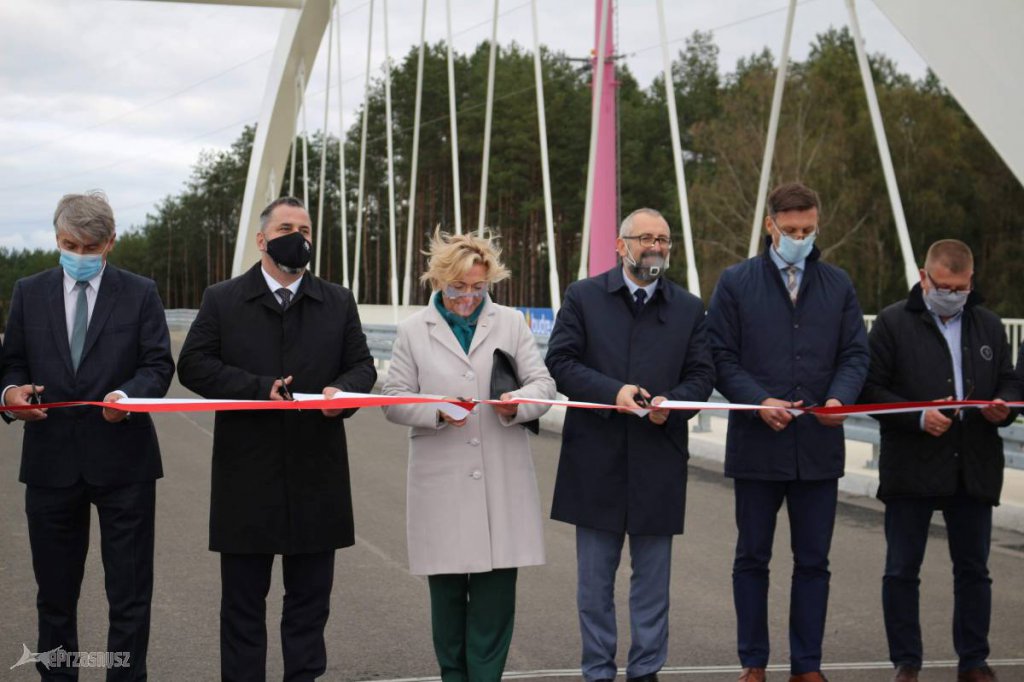 W Chorzelach mają nowy most. Patronem Papież Polak [19.10.2020] - zdjęcie #7 - eOstroleka.pl