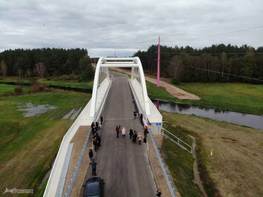 W Chorzelach mają nowy most. Patronem Papież Polak [19.10.2020] - zdjęcie #17 - eOstroleka.pl