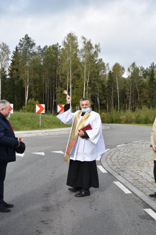Najdłuższy odcinek drogi przebudowanej przez powiat oficjalnie oddany do użytku [20.10.2020] - zdjęcie #5 - eOstroleka.pl