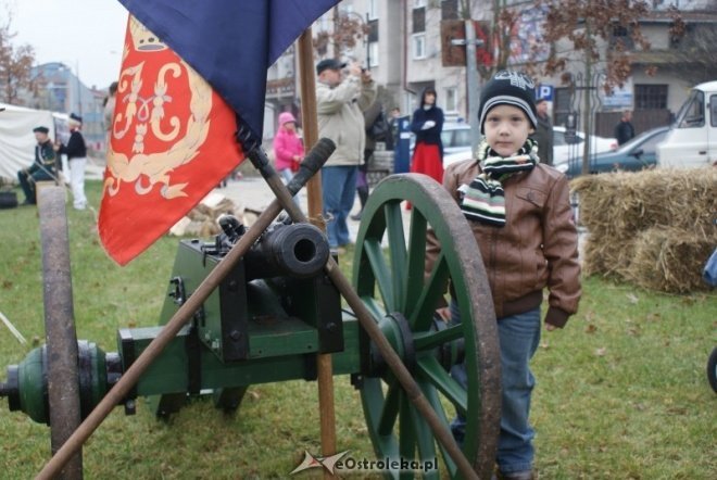 Dzień Niepodległości MKK (11.11.2010) - zdjęcie #13 - eOstroleka.pl
