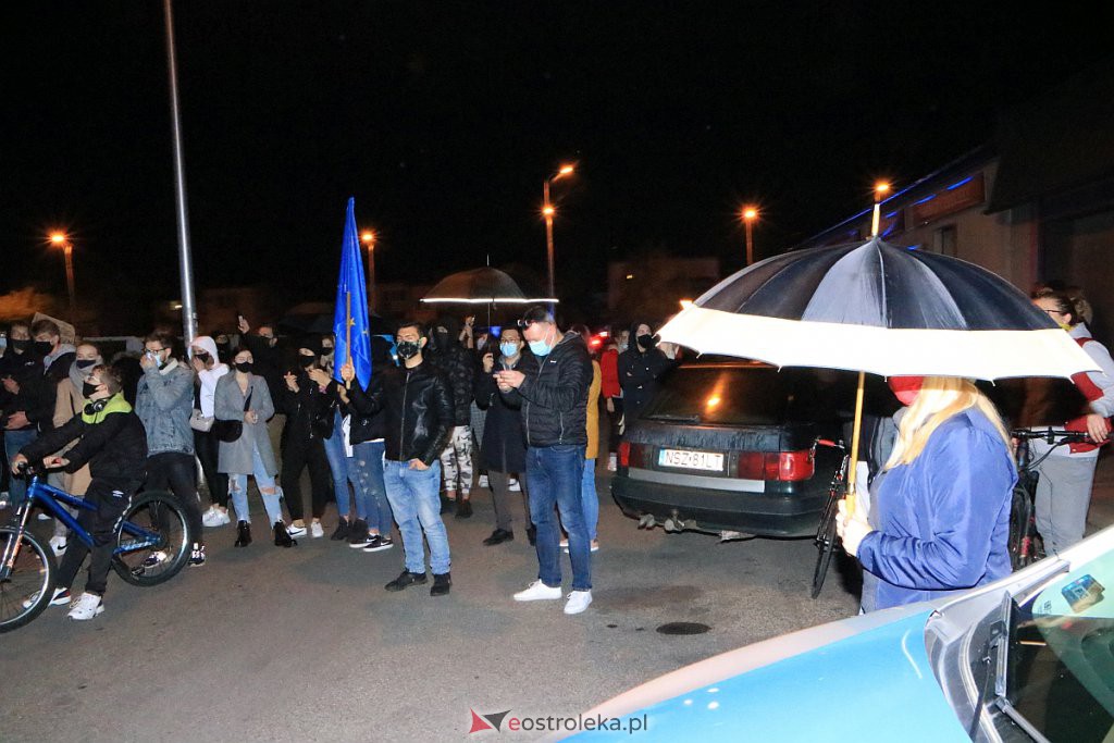 Ogólnopolski Strajk Kobiet w Ostrołęce [24.10.2020] - zdjęcie #3 - eOstroleka.pl