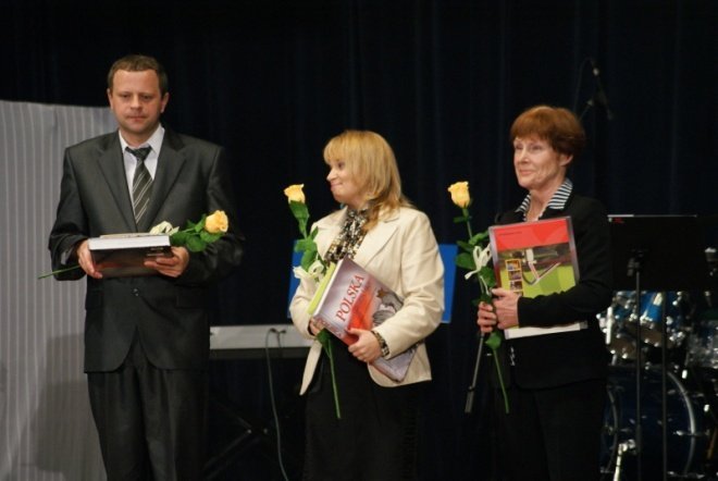Miejskie Obchody Dnia Niepodległości (11.11.2010) - zdjęcie #32 - eOstroleka.pl