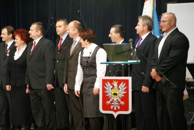 Miejskie Obchody Dnia Niepodległości (11.11.2010) - zdjęcie #23 - eOstroleka.pl