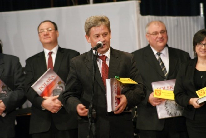Miejskie Obchody Dnia Niepodległości (11.11.2010) - zdjęcie #11 - eOstroleka.pl