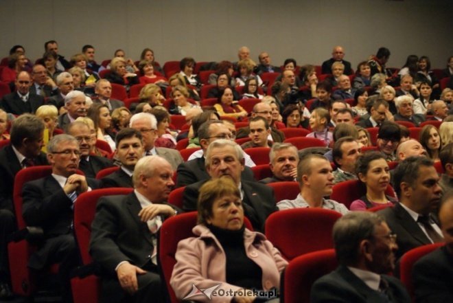 Miejskie Obchody Dnia Niepodległości (11.11.2010) - zdjęcie #73 - eOstroleka.pl