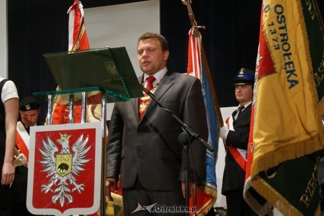 Miejskie Obchody Dnia Niepodległości (11.11.2010) - zdjęcie #64 - eOstroleka.pl