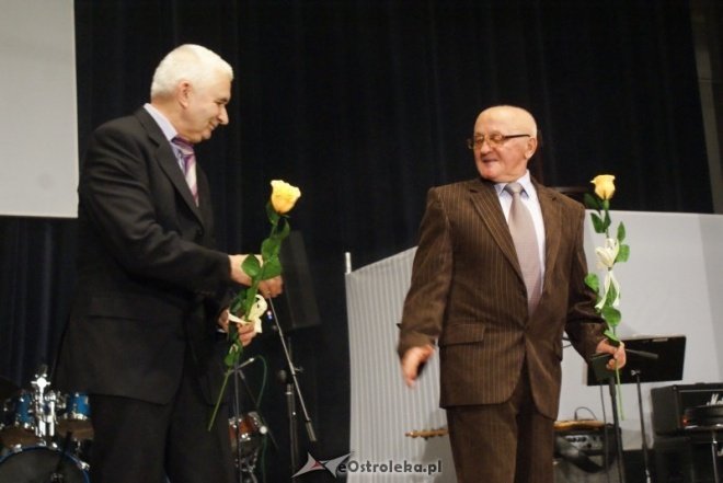 Miejskie Obchody Dnia Niepodległości (11.11.2010) - zdjęcie #54 - eOstroleka.pl