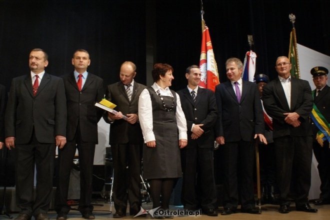 Miejskie Obchody Dnia Niepodległości (11.11.2010) - zdjęcie #99 - eOstroleka.pl