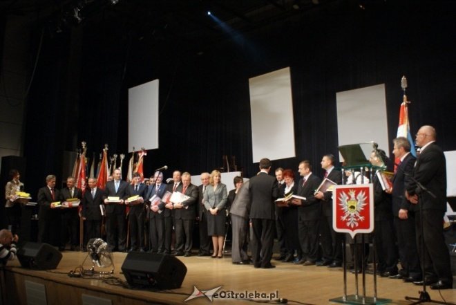 Miejskie Obchody Dnia Niepodległości (11.11.2010) - zdjęcie #97 - eOstroleka.pl